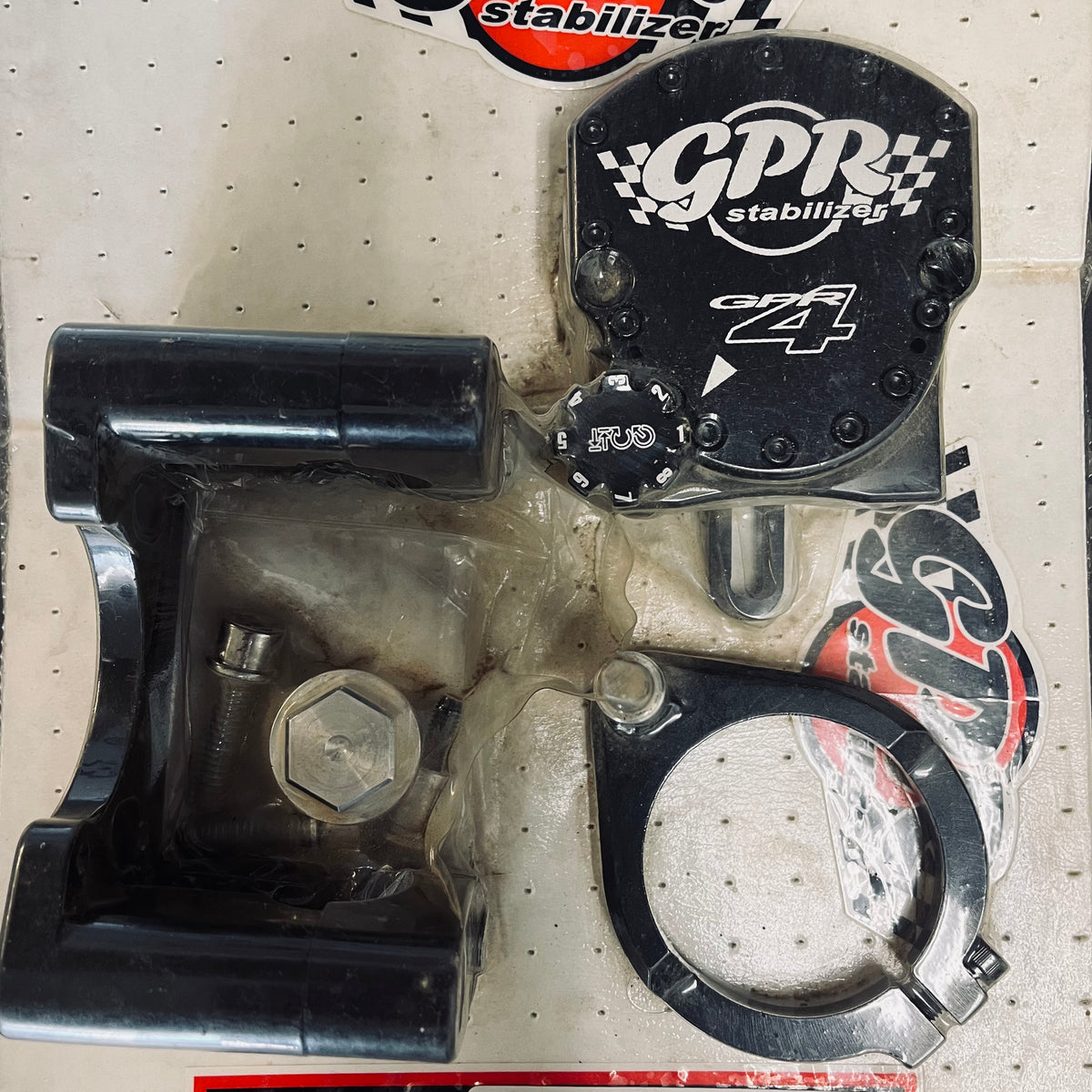 DF2E8517-DD3A-43AA-9AB7-